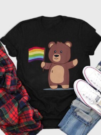 Funny Bear LGBT Flag Short Sleeve T-Shirt
